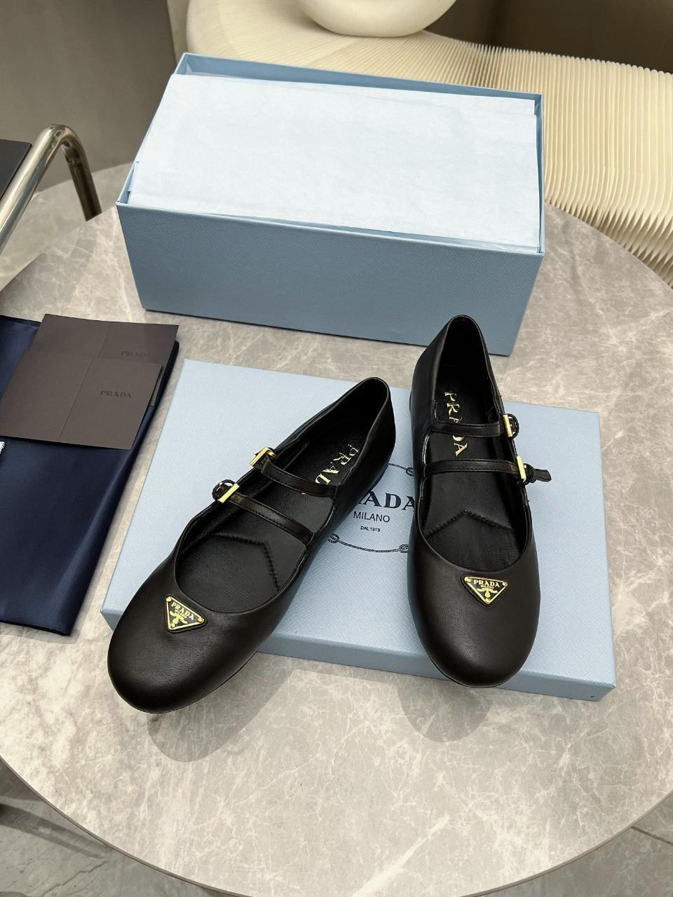 ,туфли prada,женские туфли,кожаные балетки,женская