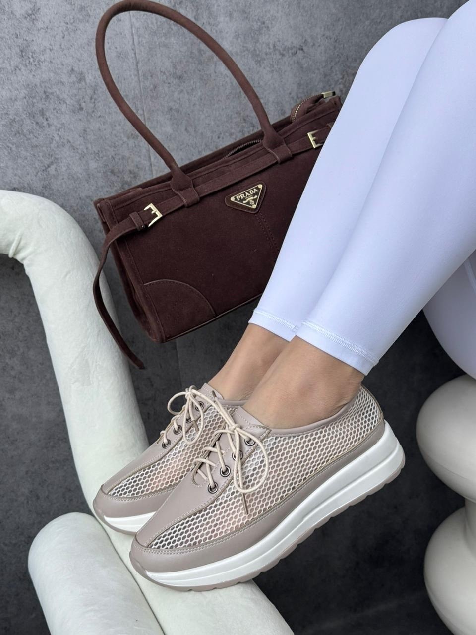 ,женские кроссовки,женская , летняя,обуви