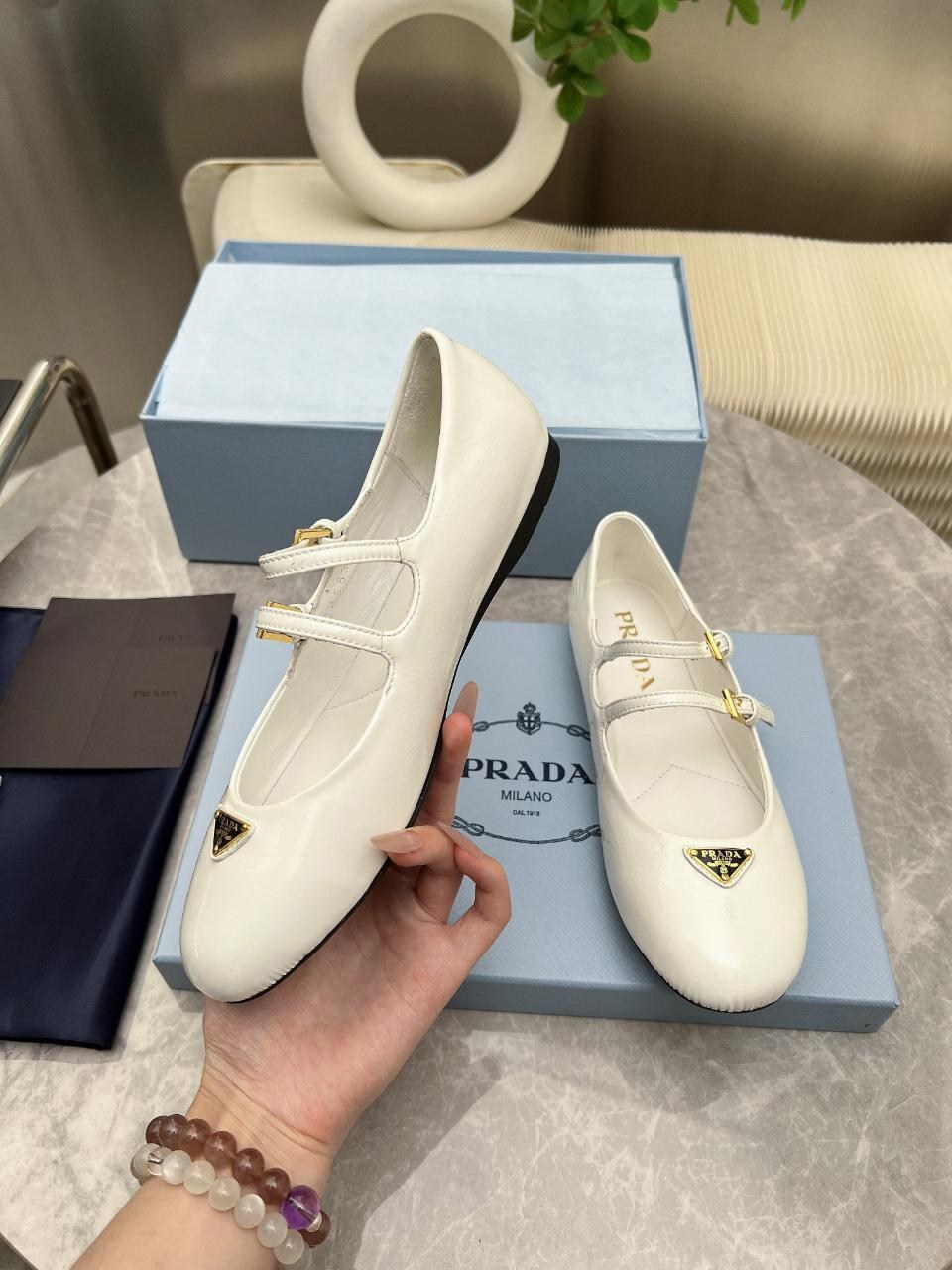 ,туфли prada,женские туфли,кожаные балетки,женская