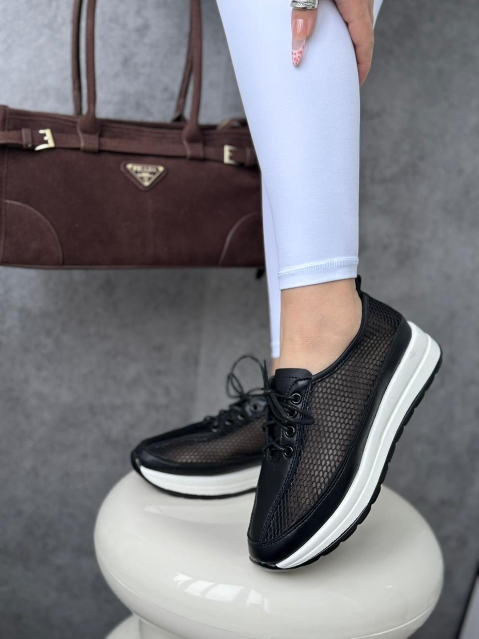 ,женские кроссовки,женская , летняя,обуви