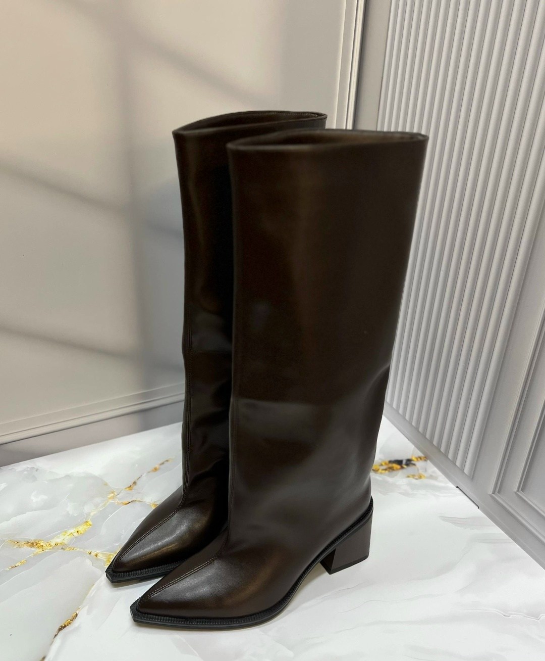 сапоги,сапоги до колена на высоком каблуке с острым носком,женские сапоги,, женская