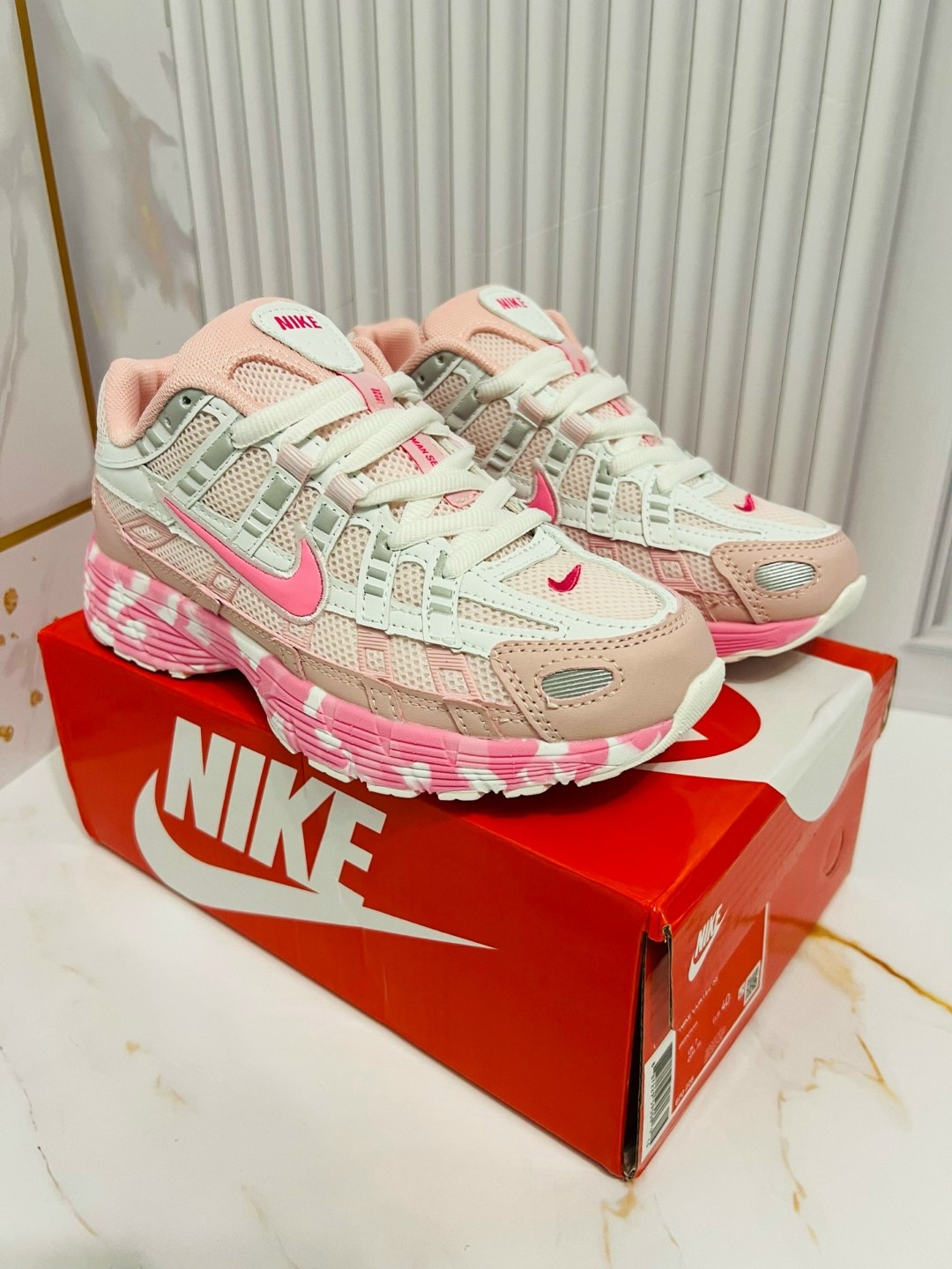 кроссовки женский nike искусственные материалы,женские кроссовки nike,кроссовки nike initiator розовые,кроссовки nike,кроссовки-p-6000 nike