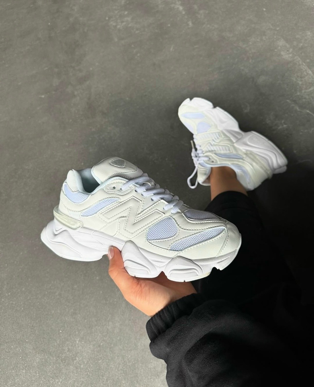 женские кроссовки,белые кроссовки,кроссовки модные,кроссы,белые женские кроссовки