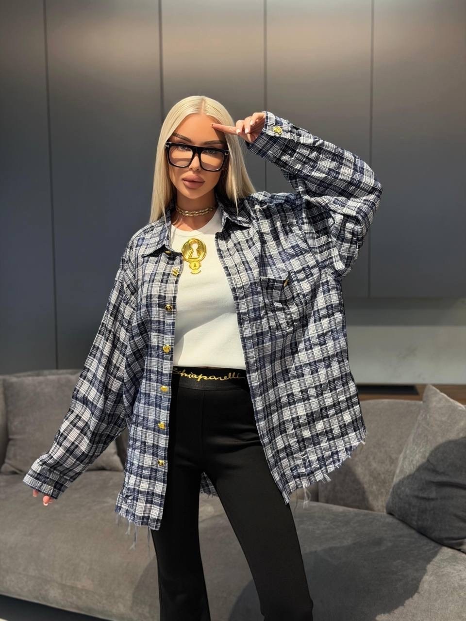 рубашка женская в клетку оверсайз,рубашка в клетку от miu miu,рубашка в клетку оверсайз y2k thirteen brand,женская рубашка в клетку,рубашка в клетку