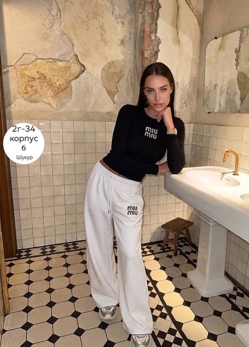 женская кофта,костюм с кроп топом,одежда для женщин,костюмы женские