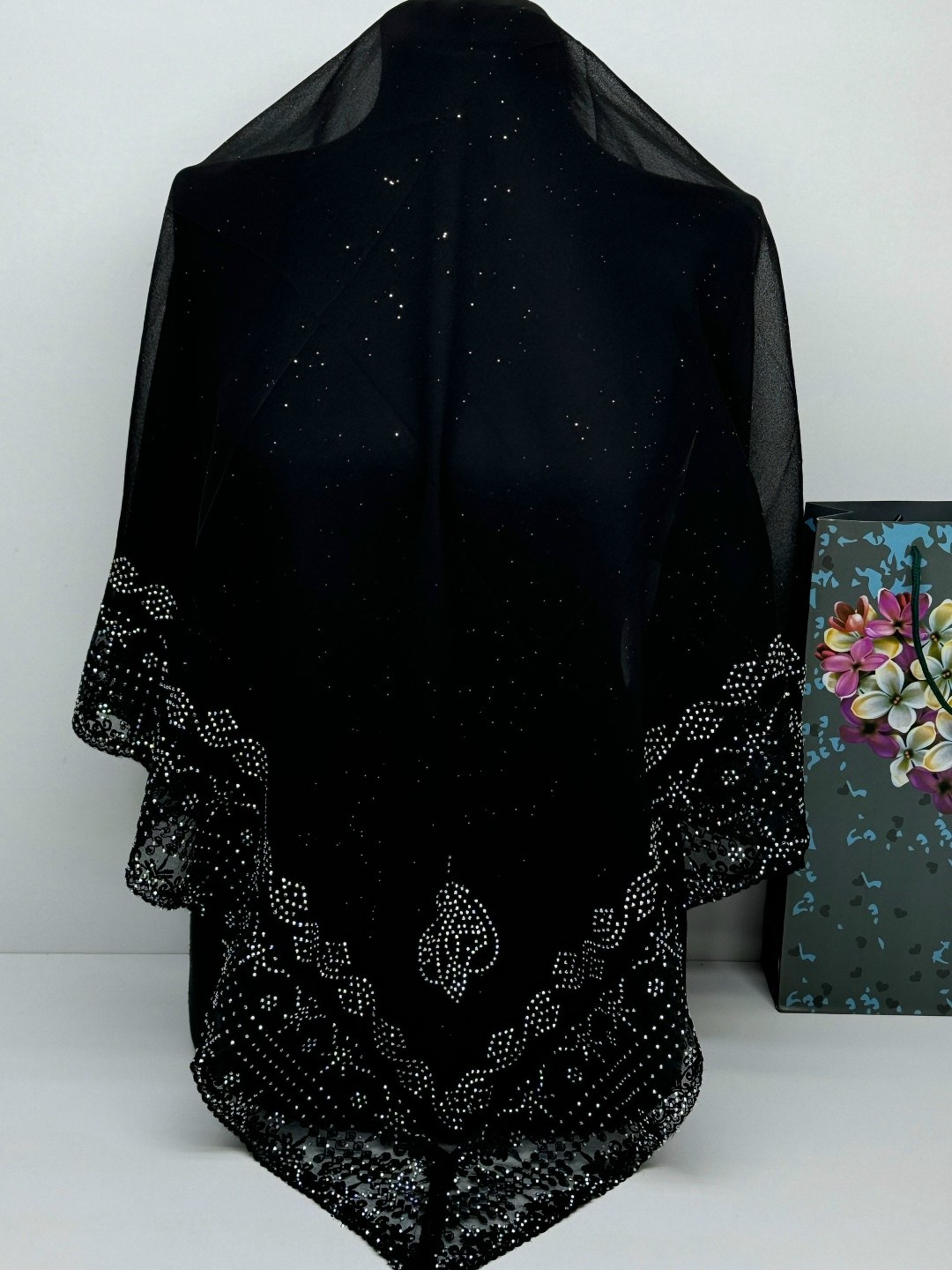 платок шарф накидка церковный,платок со стразами,платки женские,шарф накидка,церковный платок