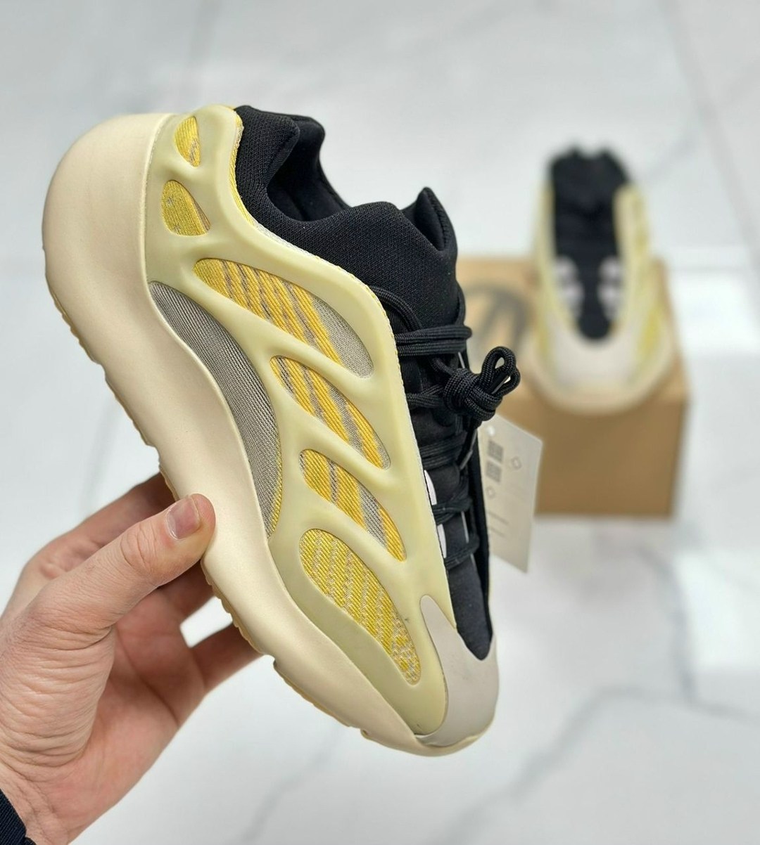 adidas yeezy boost 700 v 3,кроссовки adidas yeezy boost 700,кроссовки adidas yeezy boost 700 v3,adidas yeezy 700,adidas yeezy boost 700