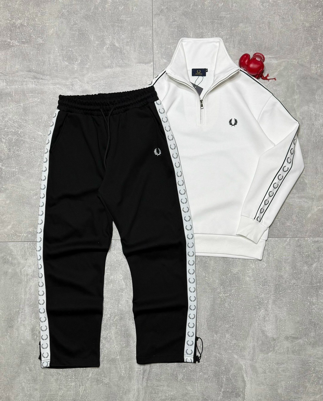 спортивный костюм fred perry,спортивные костюм,мужской спортивный костюм,спортивный костюм stefano ricci,спортивные костюмы для мужчин