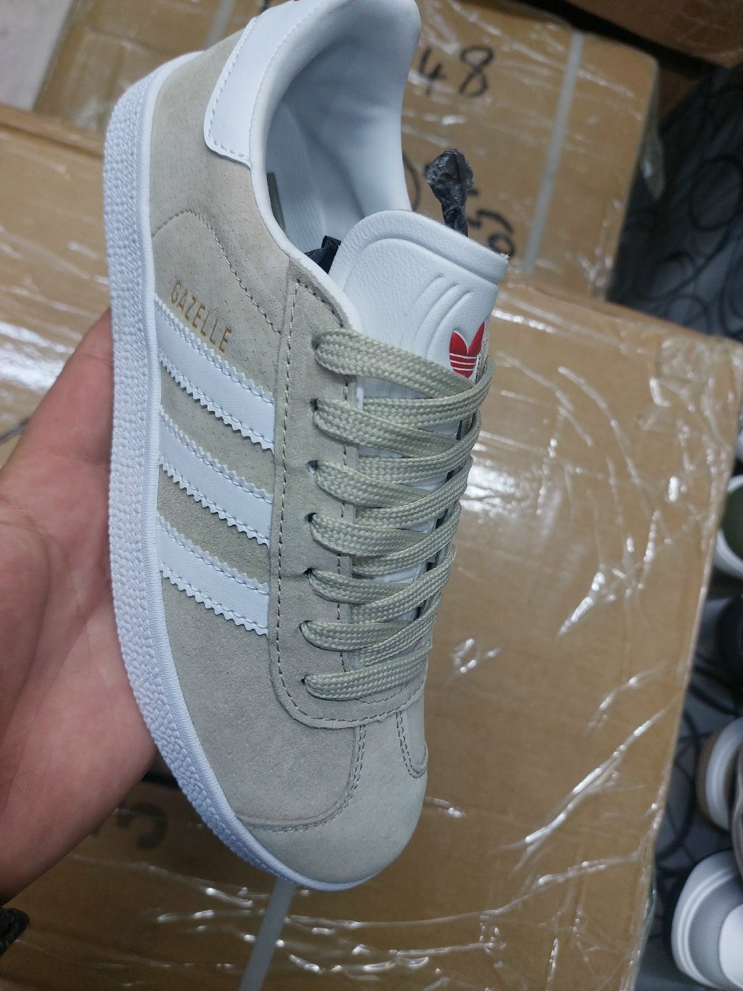 кроссовки adidas originals handball spezial,adidas moscow кроссовки spezial,adidas spezial moscow zil,adidas кроссовки handball spezial,кроссовки adidas spezial