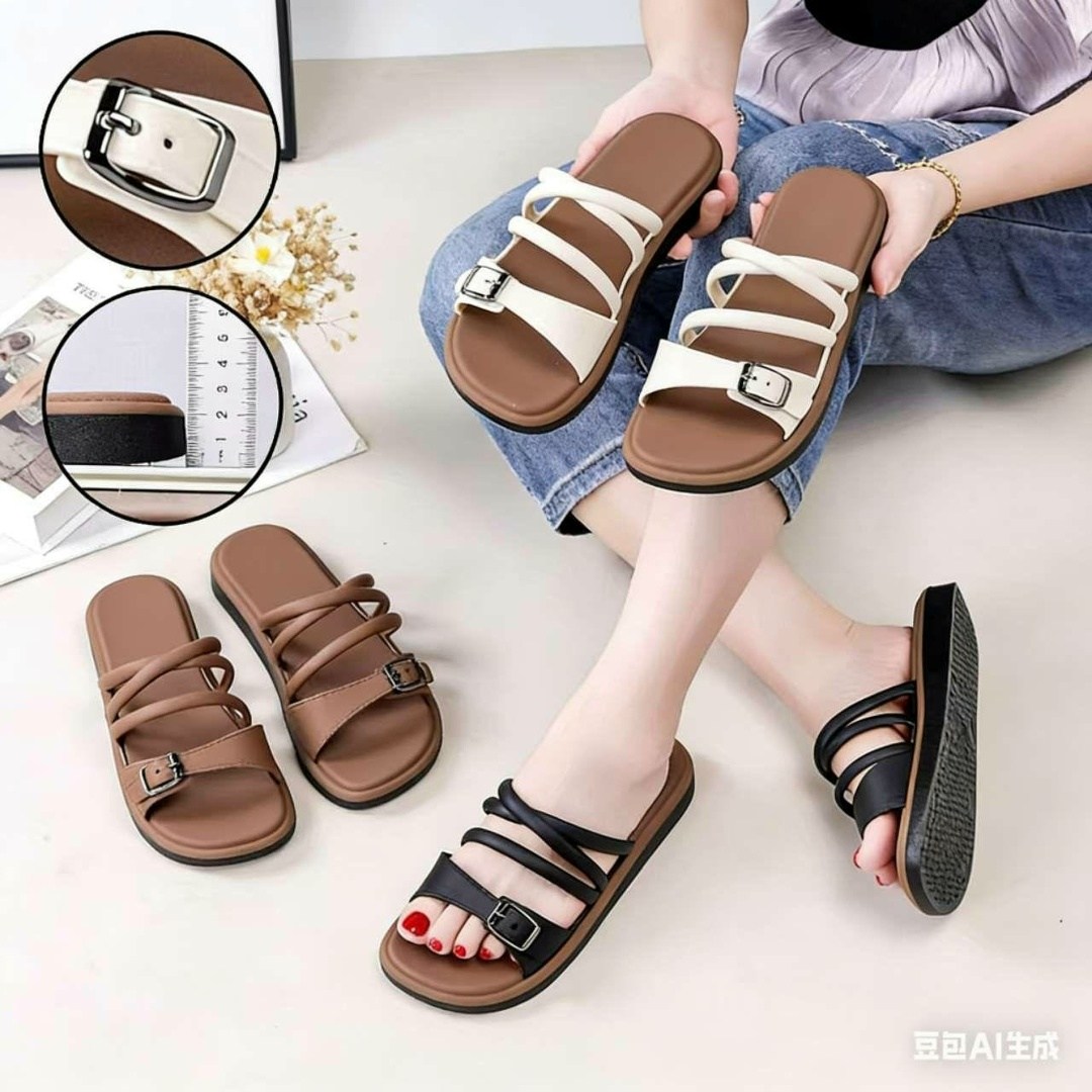 ,шлепанцы женские,модные шлепанцы,модные сандалии,сандалии женские