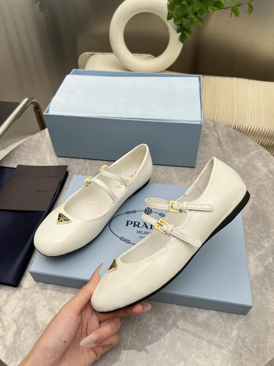 ,туфли prada,женские туфли,кожаные балетки,женская