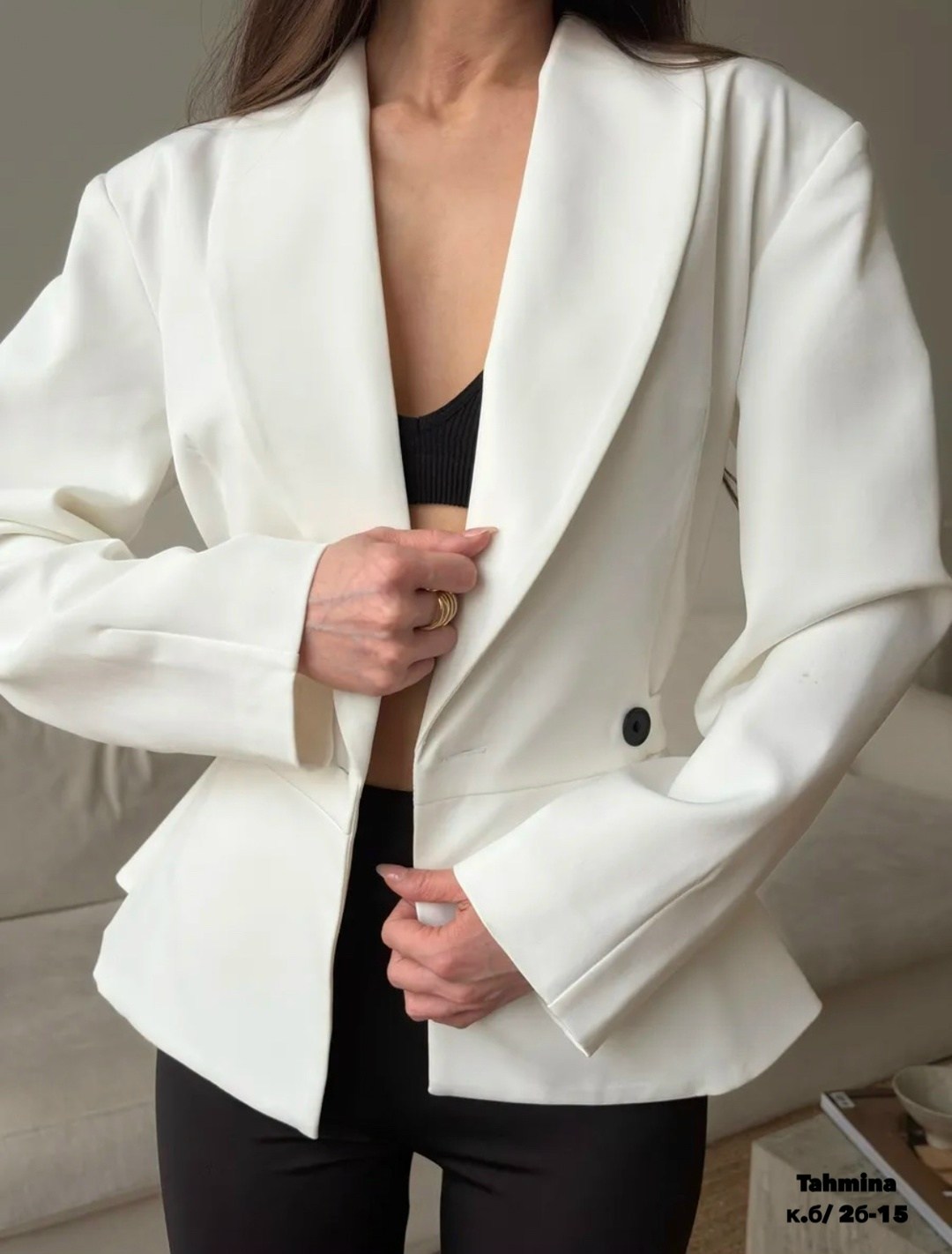 женский костюм,пиджак,жакет,женский деловой костюм,приталенный жакет из костюмной ткани mollis