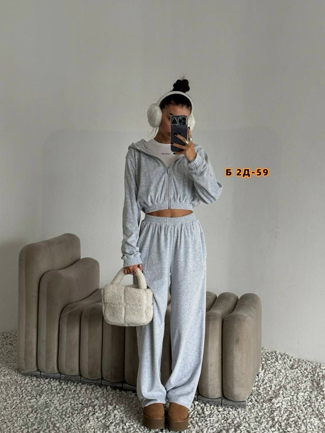 костюм женский велюровый,костюм спортивный,спортивные костюмы женские,женский спортивный костюм из двух предметов,костюм из премиального велюра