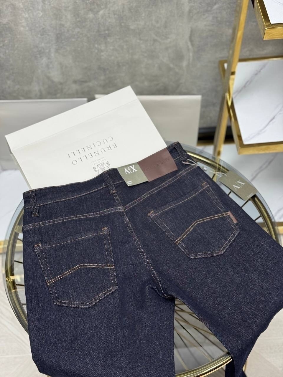 мужские джинсы,джинсы джинсы,классические джинсы,женские джинсы,стильные джинсы