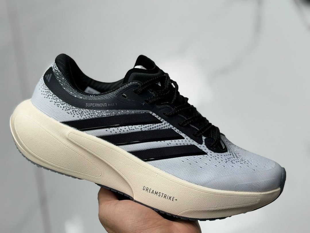 мужские кроссовки adidas,кроссовки adidas,черные кроссовки adidas,кроссовки,кроссовки мужские женские adidas