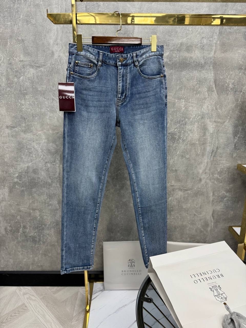 джинсы,джинсы модные,джинсы мужские,джинсы джинсы,мужские светло-синие джинсы dolce&gabbana