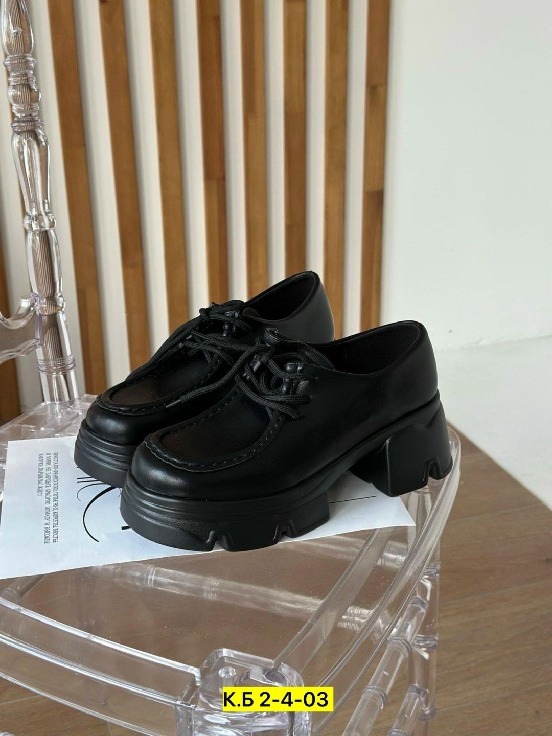 ,ботинки массивной тракторной подошве 2026,обуви,ботинки на квадратной подошве,полуботинки женские