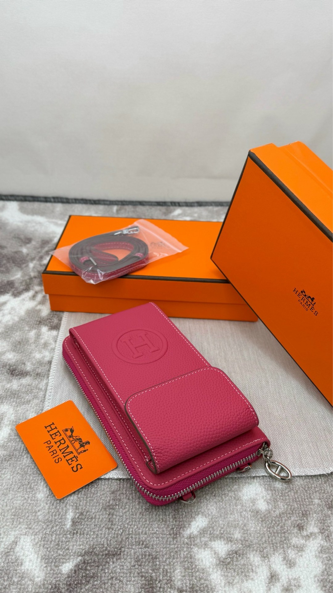 кошелек hermes,кошелек гермес женский,hermes сумка для телефона кошелек клатч,hermes сумка для телефона из натуральной кожи 10х18 см,кошелек эрмес оранжевый