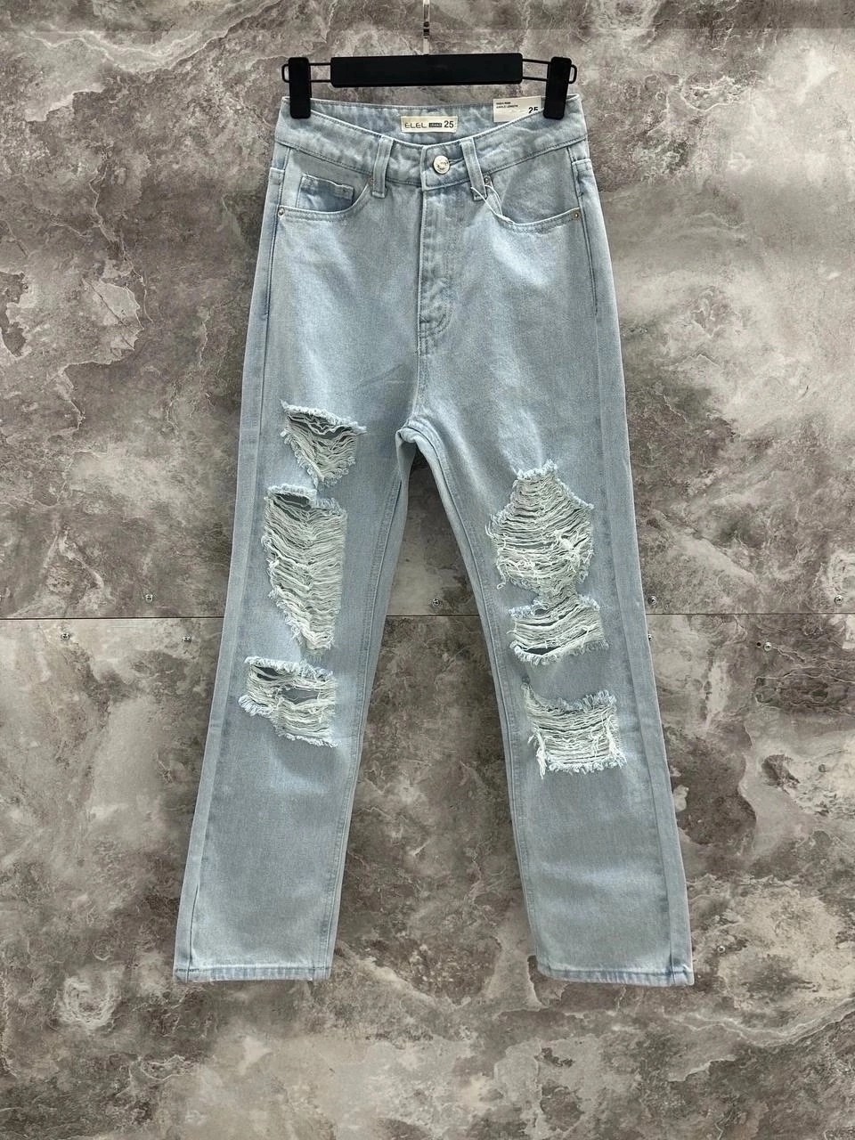 модные джинсы,женские джинсы,джинсы голубые,одежда джинсы,женские джинсы мом с высокой посадкой