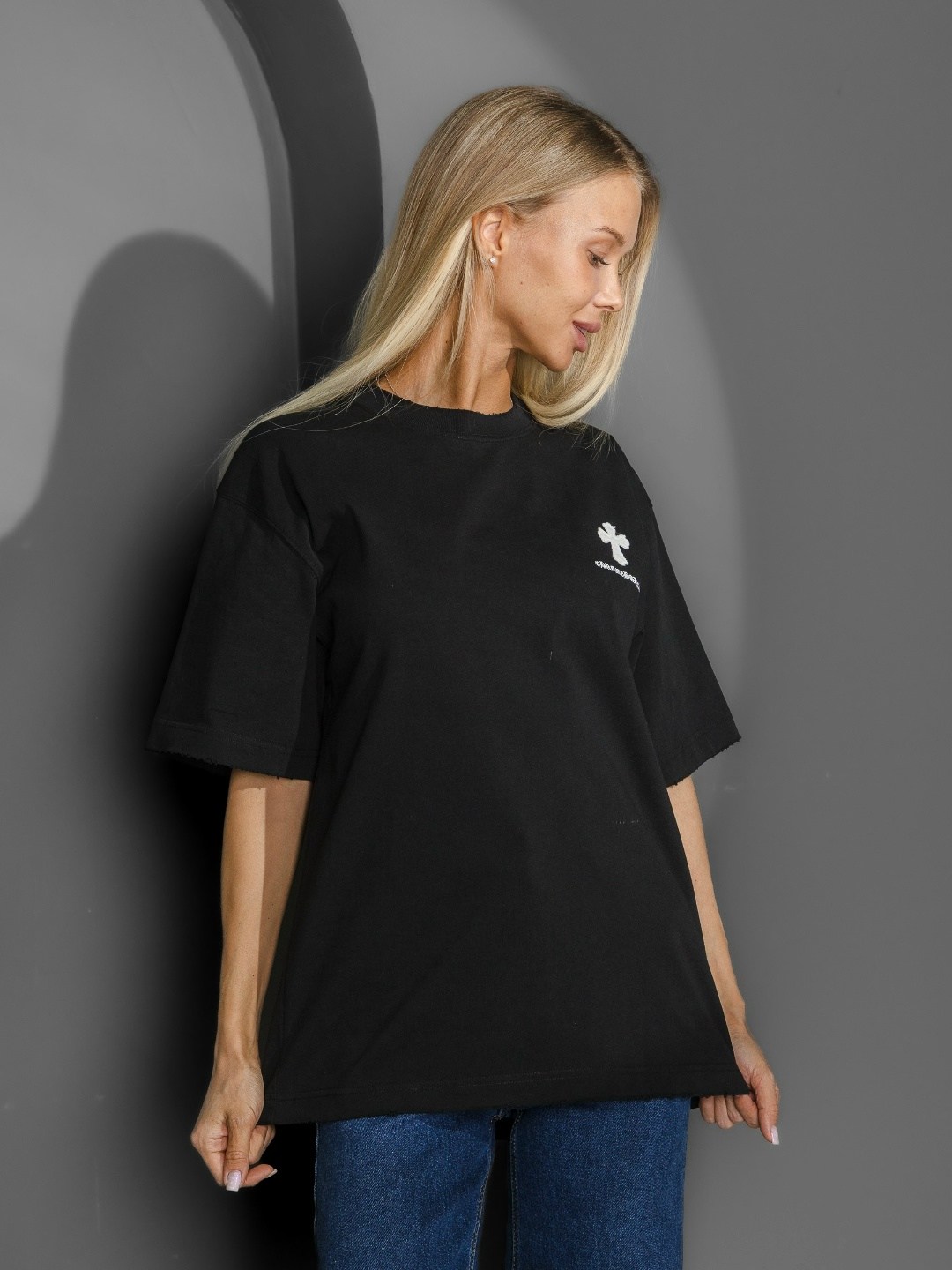 футболки женская,футболки женская оверсайз,футболки женские с принтом,черная футболка женская,футболка оверсайз