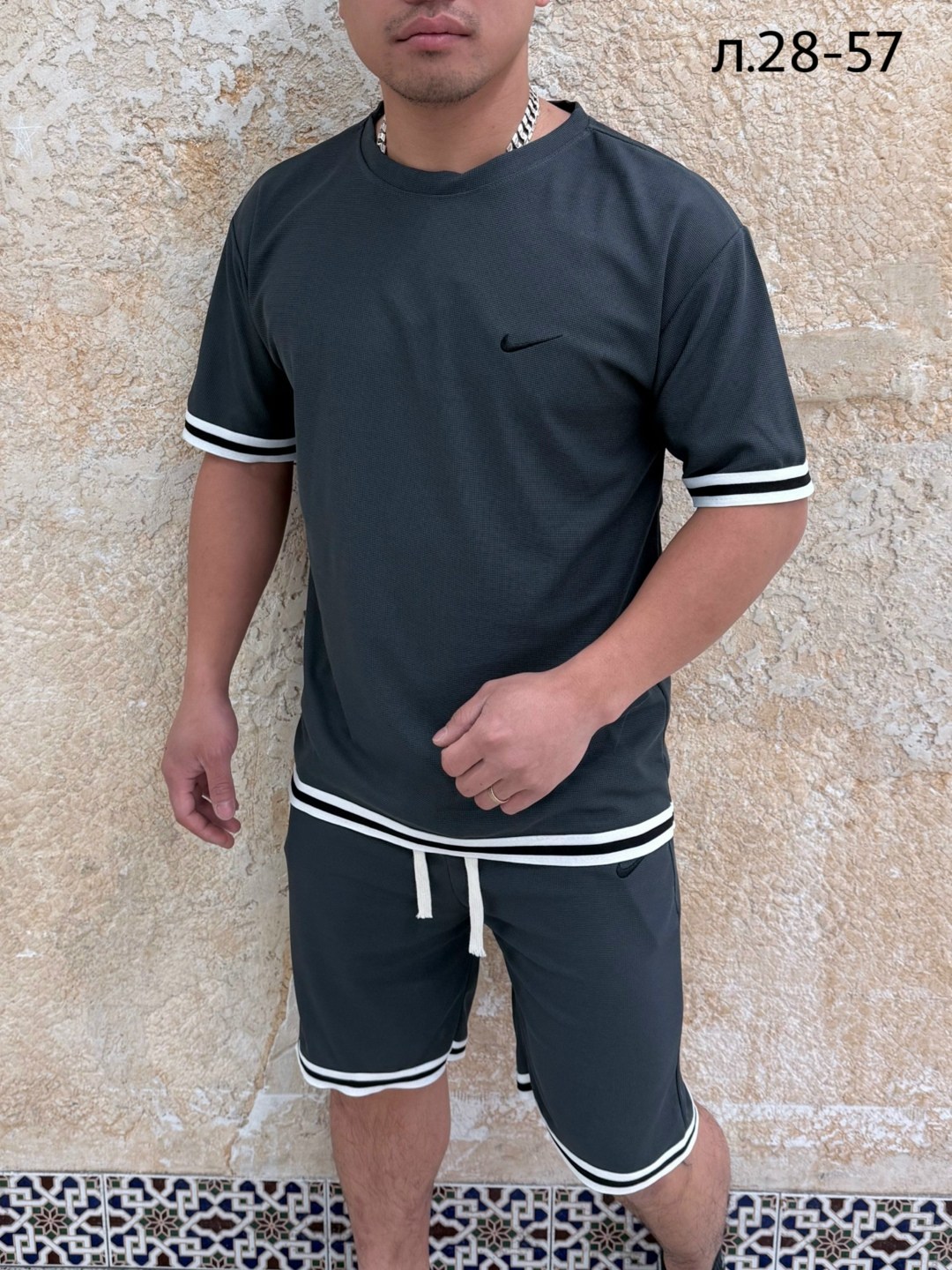костюм спортивный мужской,костюм мужской спортивный с шортами,спортивные костюмы,мужская мода,костюм с шортам
