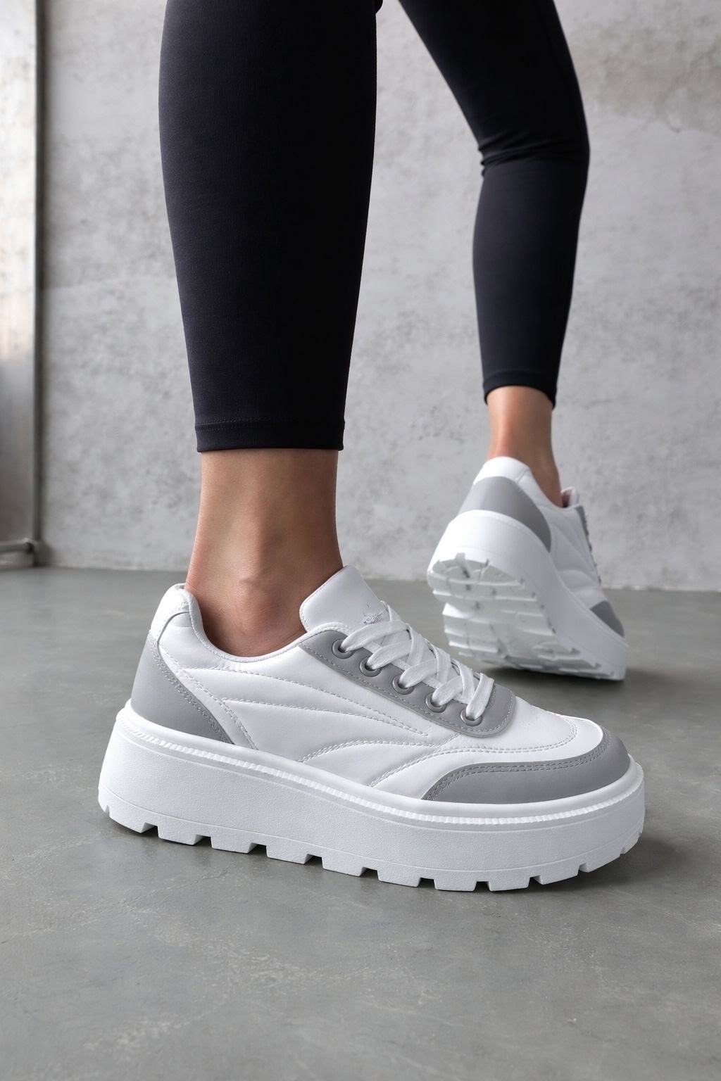 кроссовки на высокой подошве,белые кроссовки женские на высокой подошве,белые кроссовки с высокой подошвой,женские кроссовки,кроссовки на платформе
