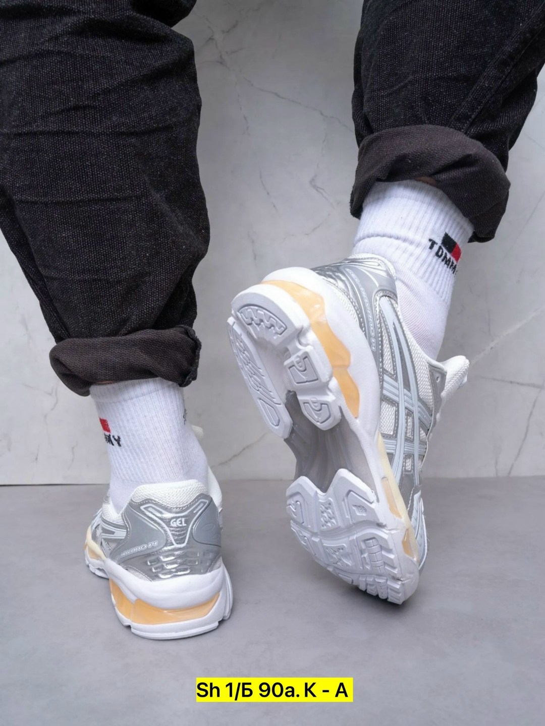 кроссовки,женские кроссовки,повседневные кроссовки,кроссовки женские модные,кроссовки женские