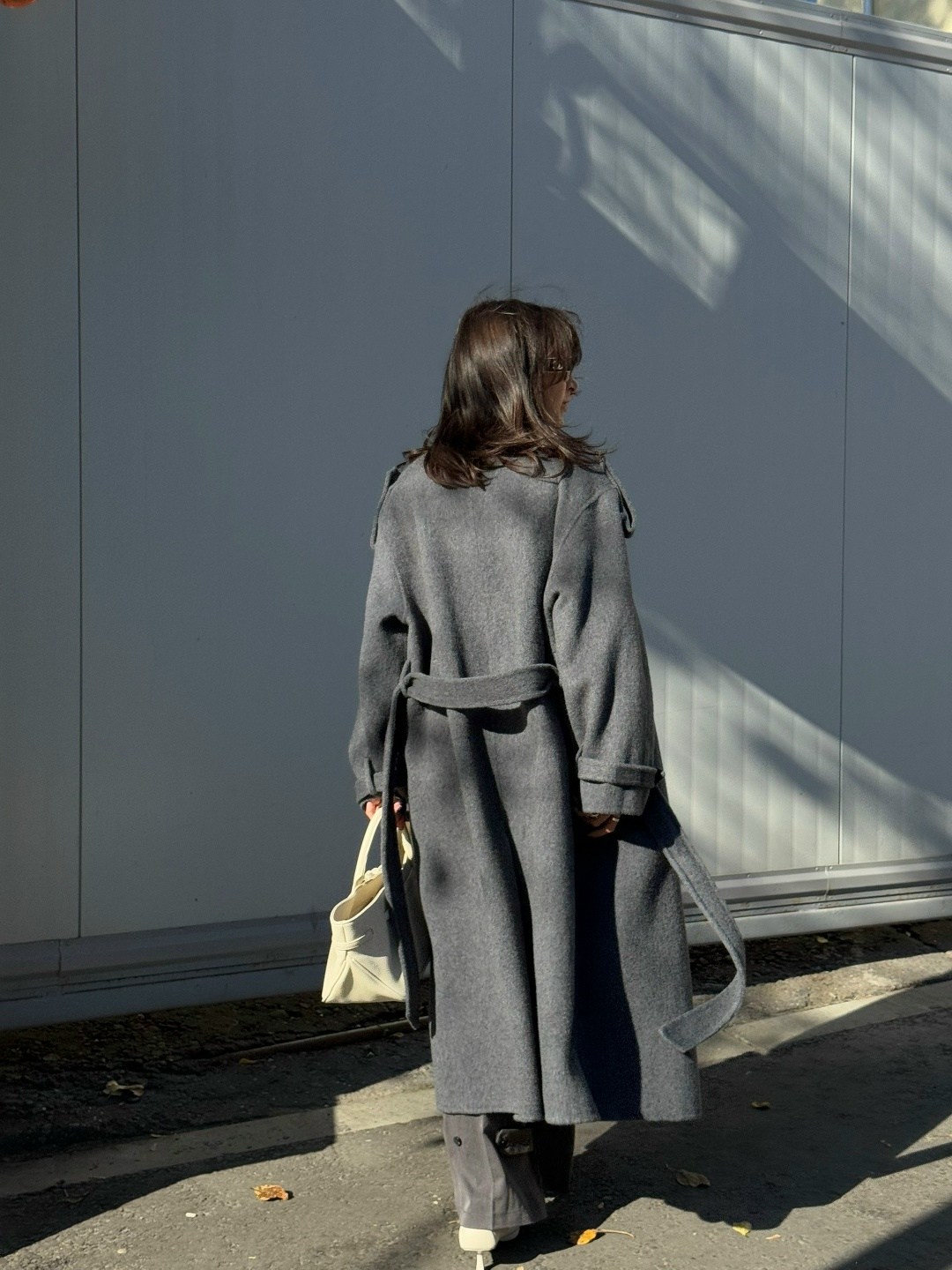 стильное пальто,серое пальто,пальто демисезонное длинное оверсайз okxana utova brand,шерстяное пальто,пальто серого цвета