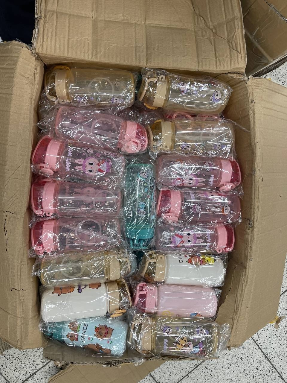 бутылка для воды,бутылка,бутылочка для воды,спортивная бутылка,бутылка для питья