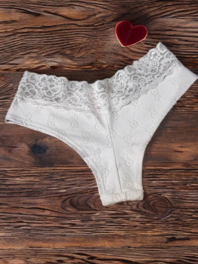 кружевные стринги,женские кружевные стринги,трусики женские кружевные,трусы женские кружевное,женское нижнее белье стринги