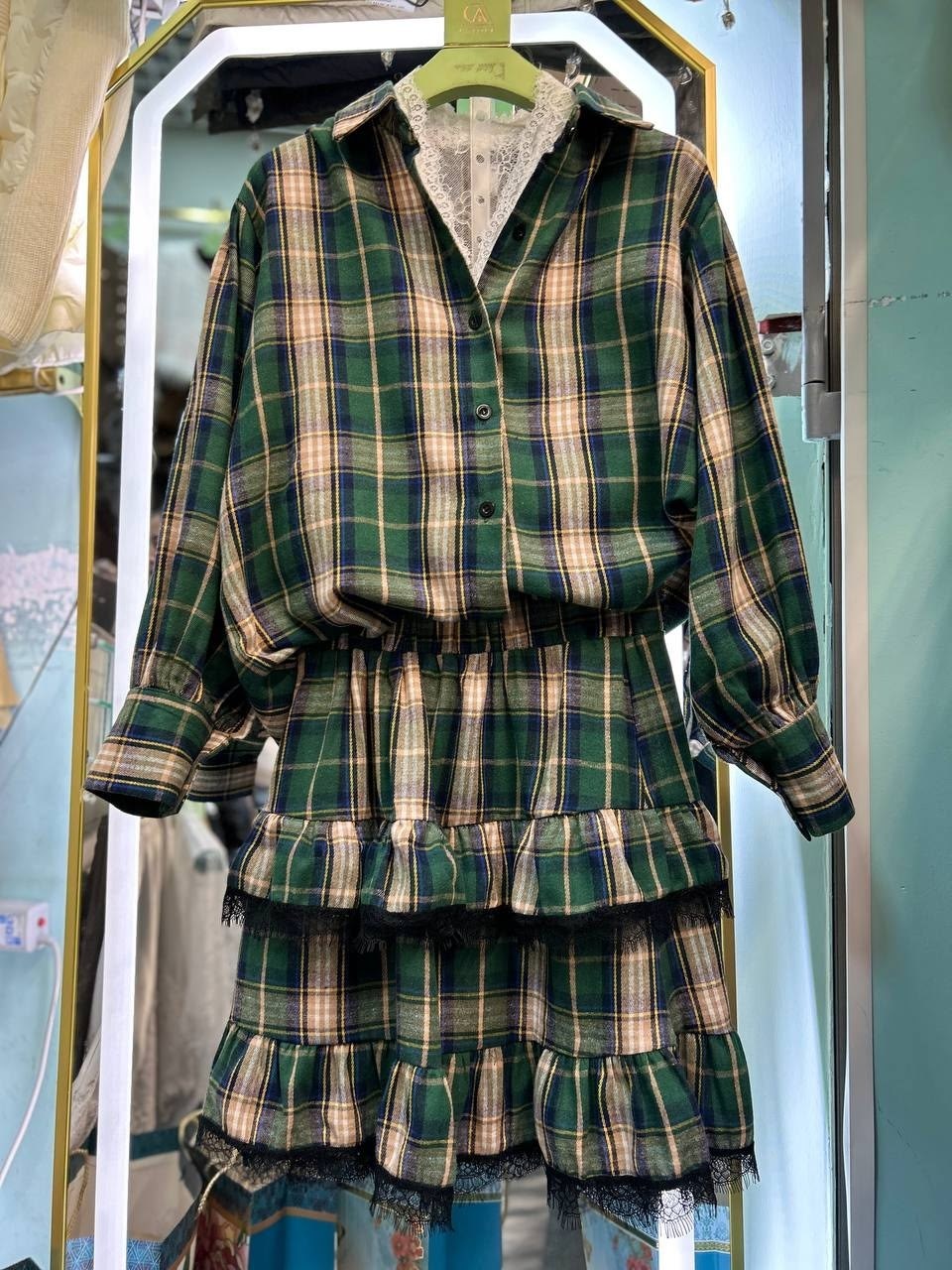костюм в клетку с юбкой,костюм женский с юбкой в клетку,костюм с юбкой и рубашкой,костюм с рубашкой и юбкой в клетку,платье-двоек в клетку в комплекте с повязной юбкой