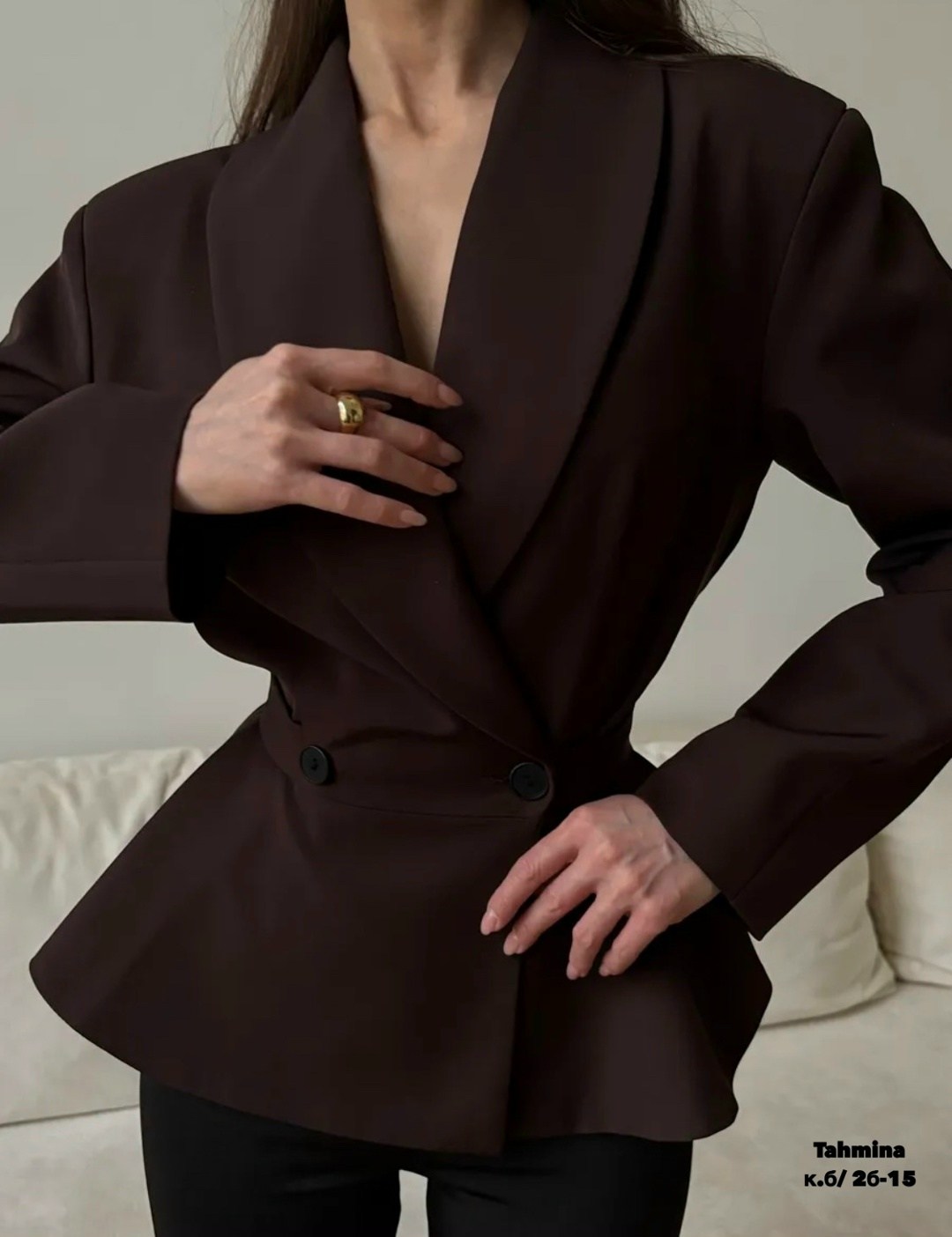 женский костюм,пиджак,жакет,женский деловой костюм,приталенный жакет из костюмной ткани mollis