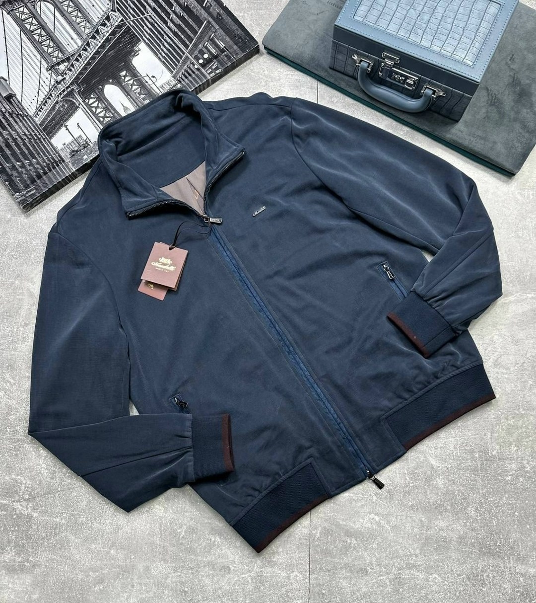 мужская куртка,мужская куртк,куртка бомбер,куртка,мужская верхняя одежда