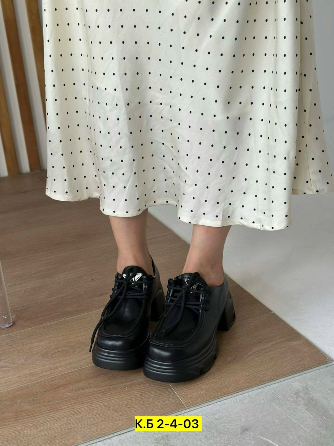 ,ботинки массивной тракторной подошве 2026,обуви,ботинки на квадратной подошве,полуботинки женские