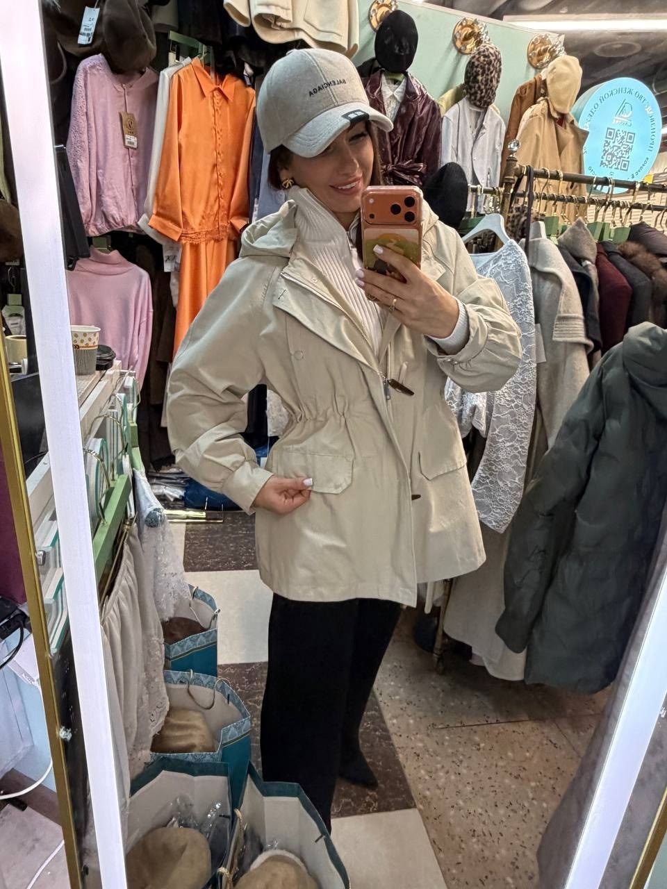 куртка демисезонная,ветровка женская,куртка женская,удлиненная куртка,модная куртка