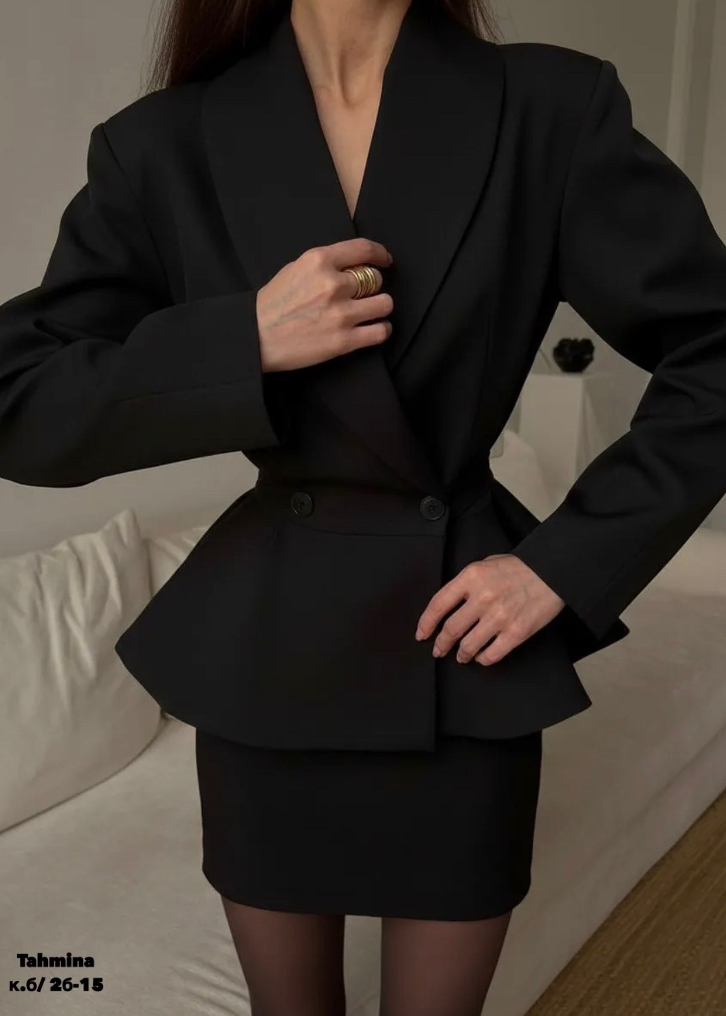 женский костюм,пиджак,жакет,женский деловой костюм,приталенный жакет из костюмной ткани mollis