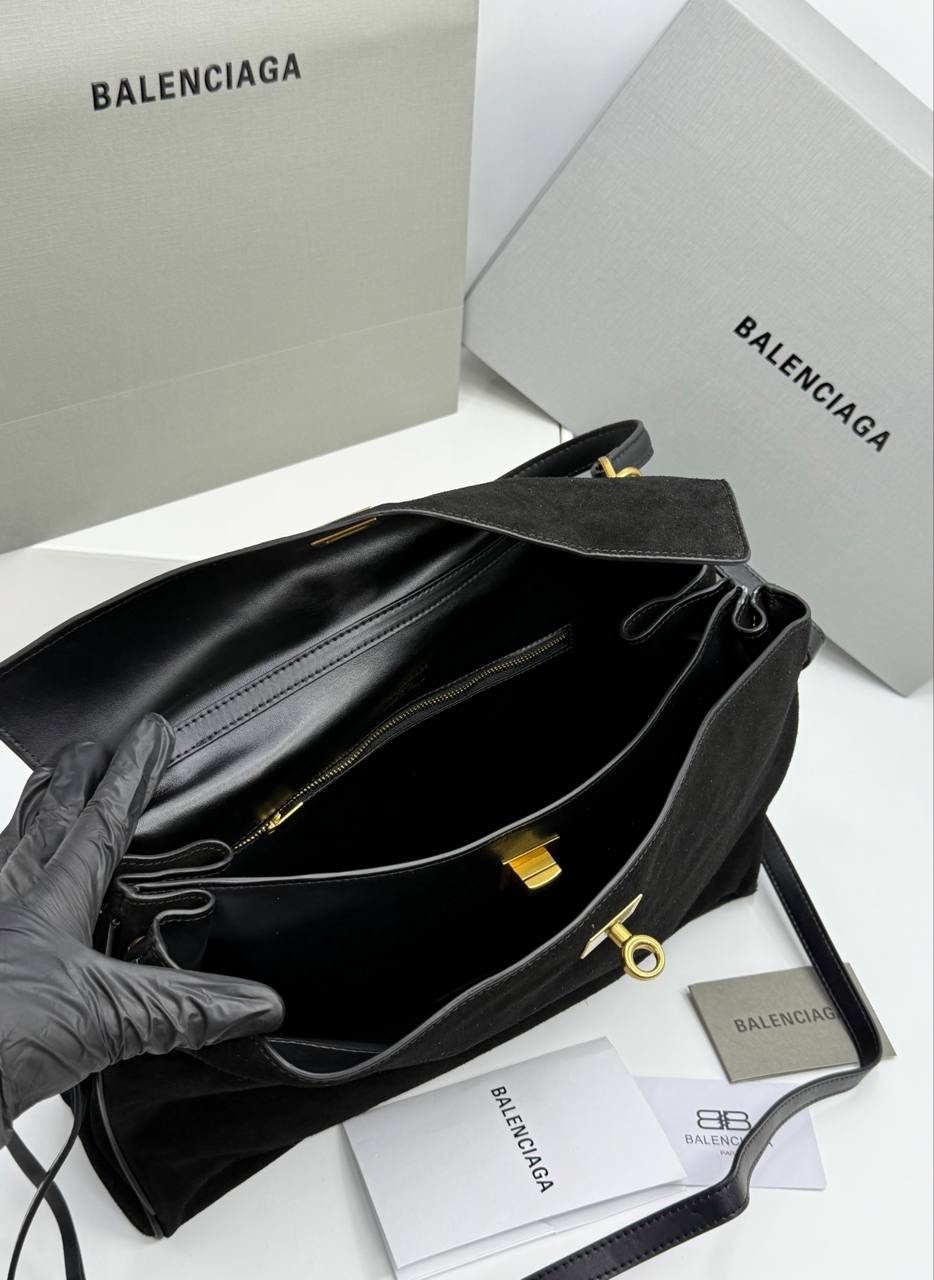 роскошная сумка из замши balenciaga rodeo,сумка в образе balenciaga размер 35 х 25 x 10 см замша,женская замшевая сумка balenciaga коричневая 35х23,balenciaga сумка натуральная замша,сумка женская bal