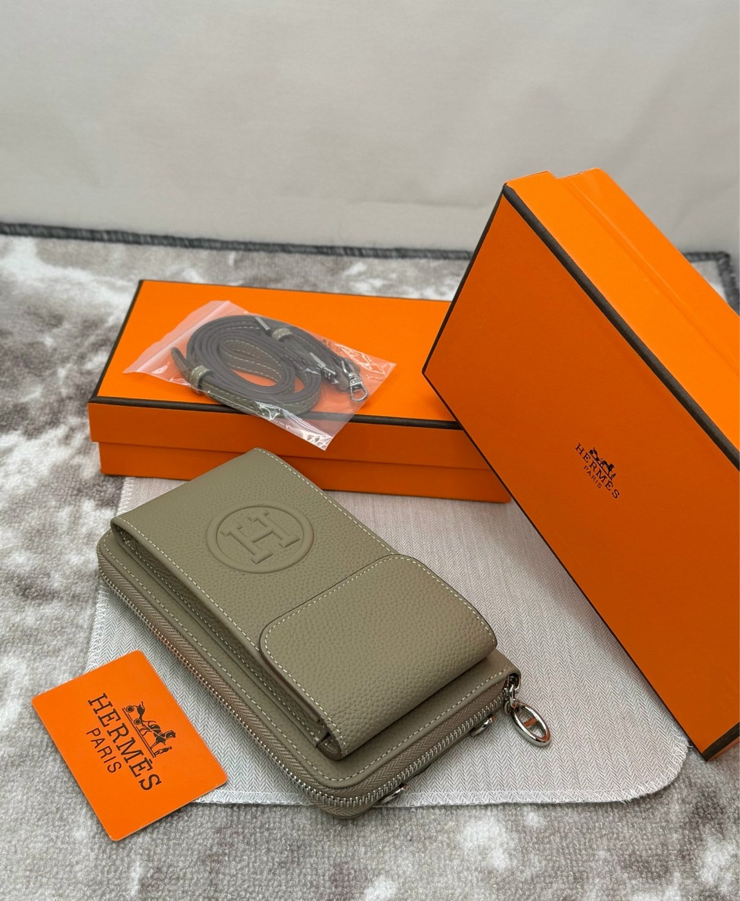 кошелек hermes,кошелек гермес женский,hermes сумка для телефона кошелек клатч,hermes сумка для телефона из натуральной кожи 10х18 см,кошелек эрмес оранжевый