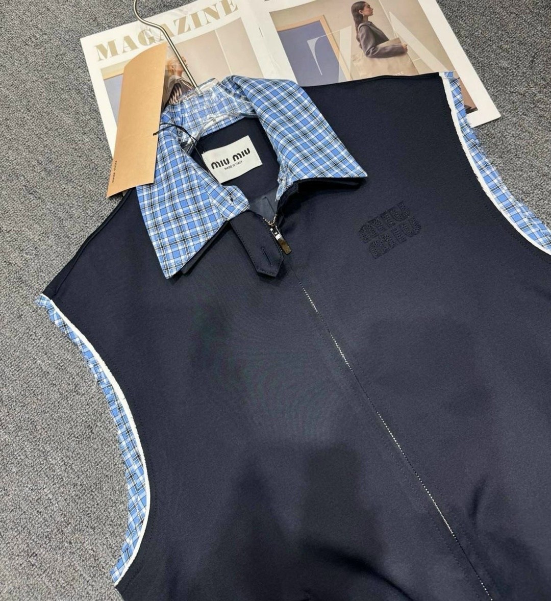 жилет,двухсторонний жилет,жилет мужской,двухсторонняя жилетка,жилет с воротником