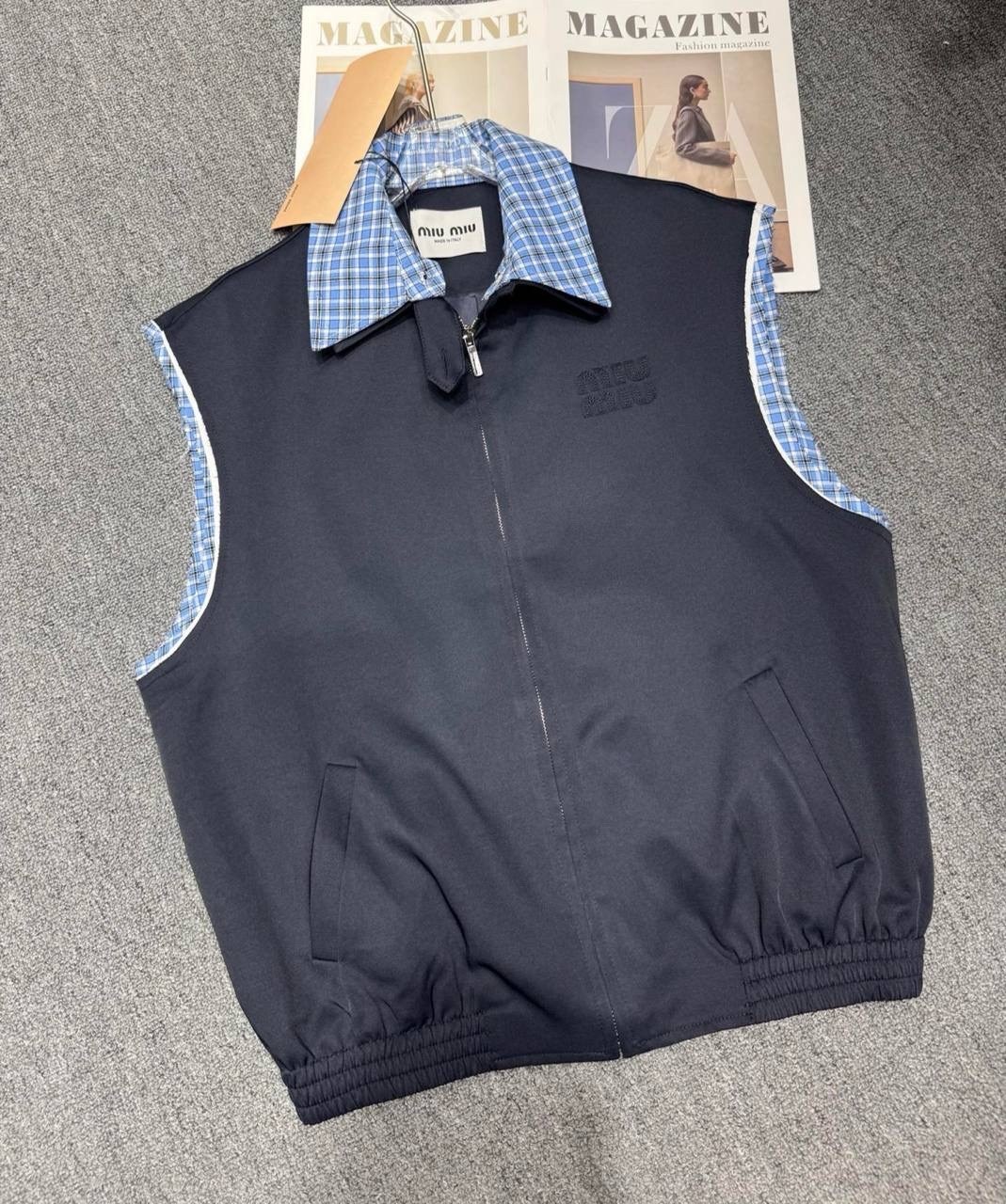 жилет,двухсторонний жилет,жилет мужской,двухсторонняя жилетка,жилет с воротником