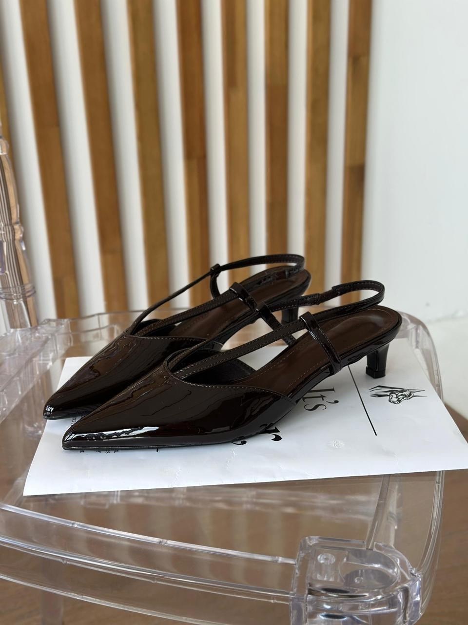 ,женские туфли лодочки,туфли лодочки лакированные на низком каблуке paris bacio,босоножки женские,туфли каблук