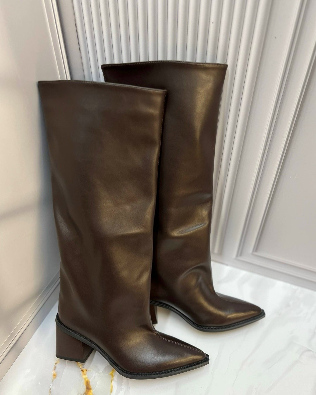 сапоги,сапоги до колена на высоком каблуке с острым носком,женские сапоги,, женская