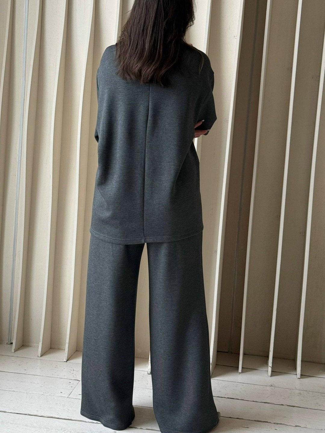 серые брюки,трикотажные брюки,широкие брюки,брюки прямые,спортивный брюки