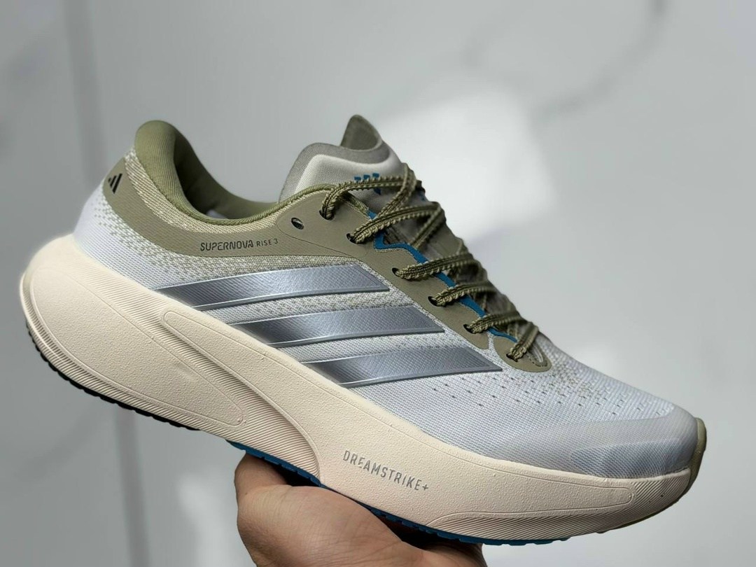 мужские кроссовки adidas,кроссовки adidas,черные кроссовки adidas,кроссовки,кроссовки мужские женские adidas