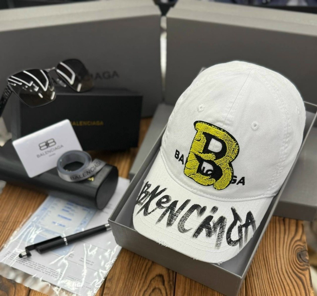 бейсболка balenciaga,кепка balenciaga,кепка баленсиага с надписями,бейсболка с логотипом balenciaga,шляпа balenciaga