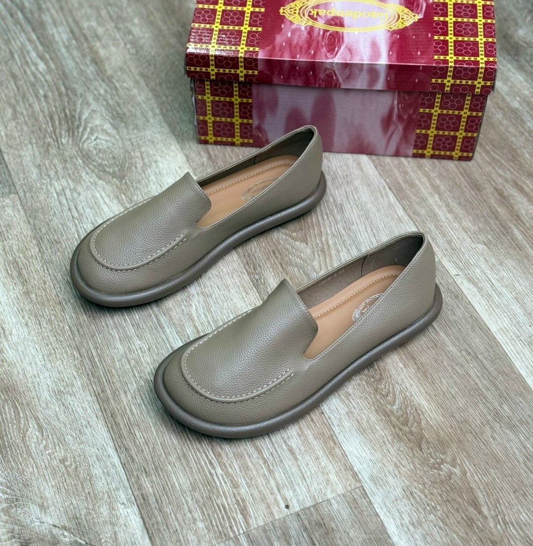 туфли лоферы замшевые на плоской подошве,лоферы замшевые,женские лоферы из натуральной замши,лоферы женские замшевые,лоферы замшевые натуральные