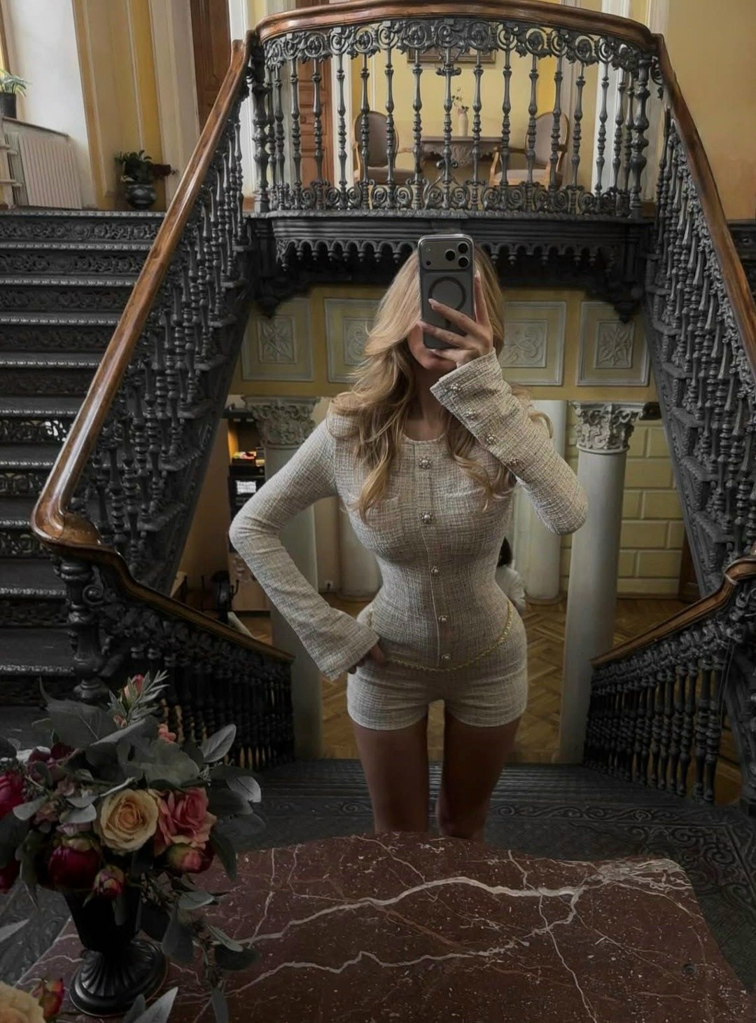 твидовый костюм,твидовое платье в стиле шанель,твидовый костюм женский,платье из твида шанель,шерстяное платье с твидом