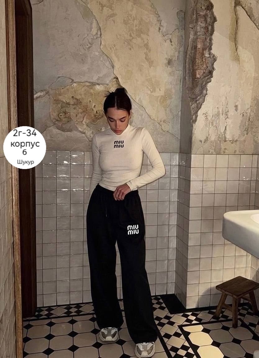 женская кофта,костюм с кроп топом,одежда для женщин,костюмы женские