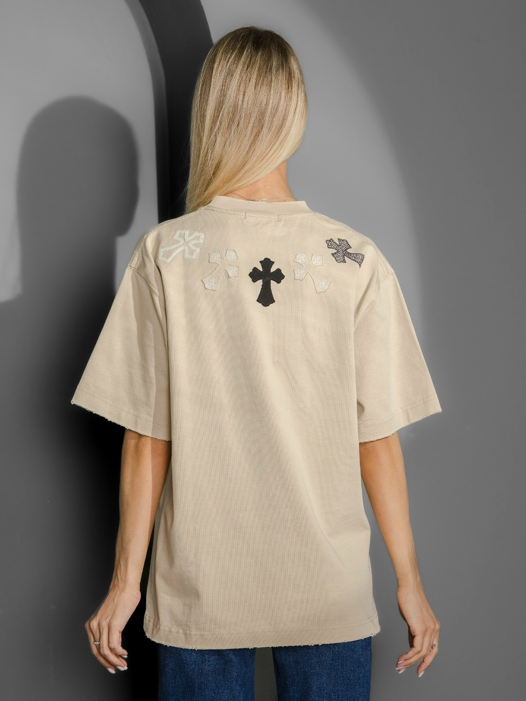 футболки женская,футболки женская оверсайз,футболки оверсайз,бежевая футболка,футболка женская бежевая