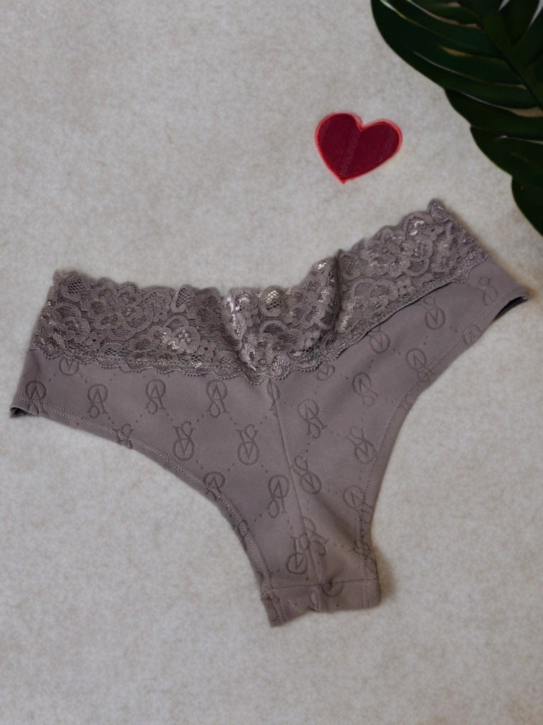 кружевные стринги,женские кружевные стринги,трусики женские кружевные,трусы женские кружевное,женское нижнее белье стринги